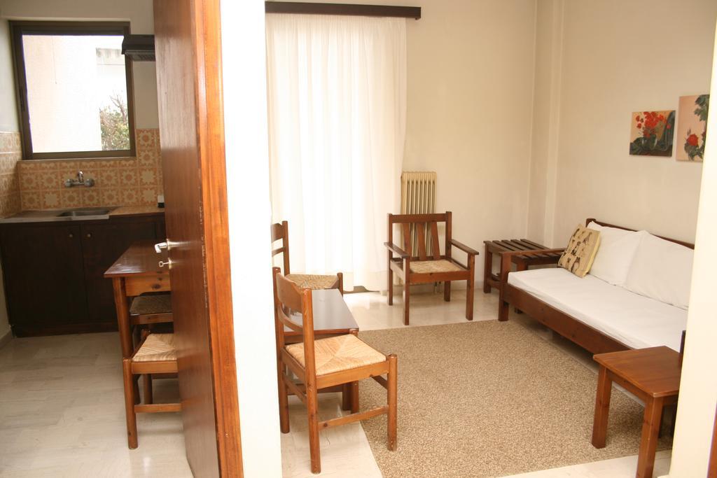 Aparthotel Iliahtides Amarynthos Luaran gambar